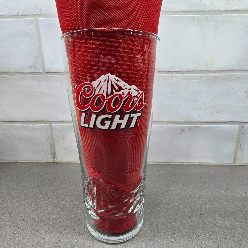 Vintage Coors Light Embossed Pint Glass Mountain Design Clear Beer Glass 6.75”